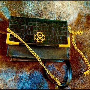 Beautiful black and gold Ann Taylor Crossbody bag!